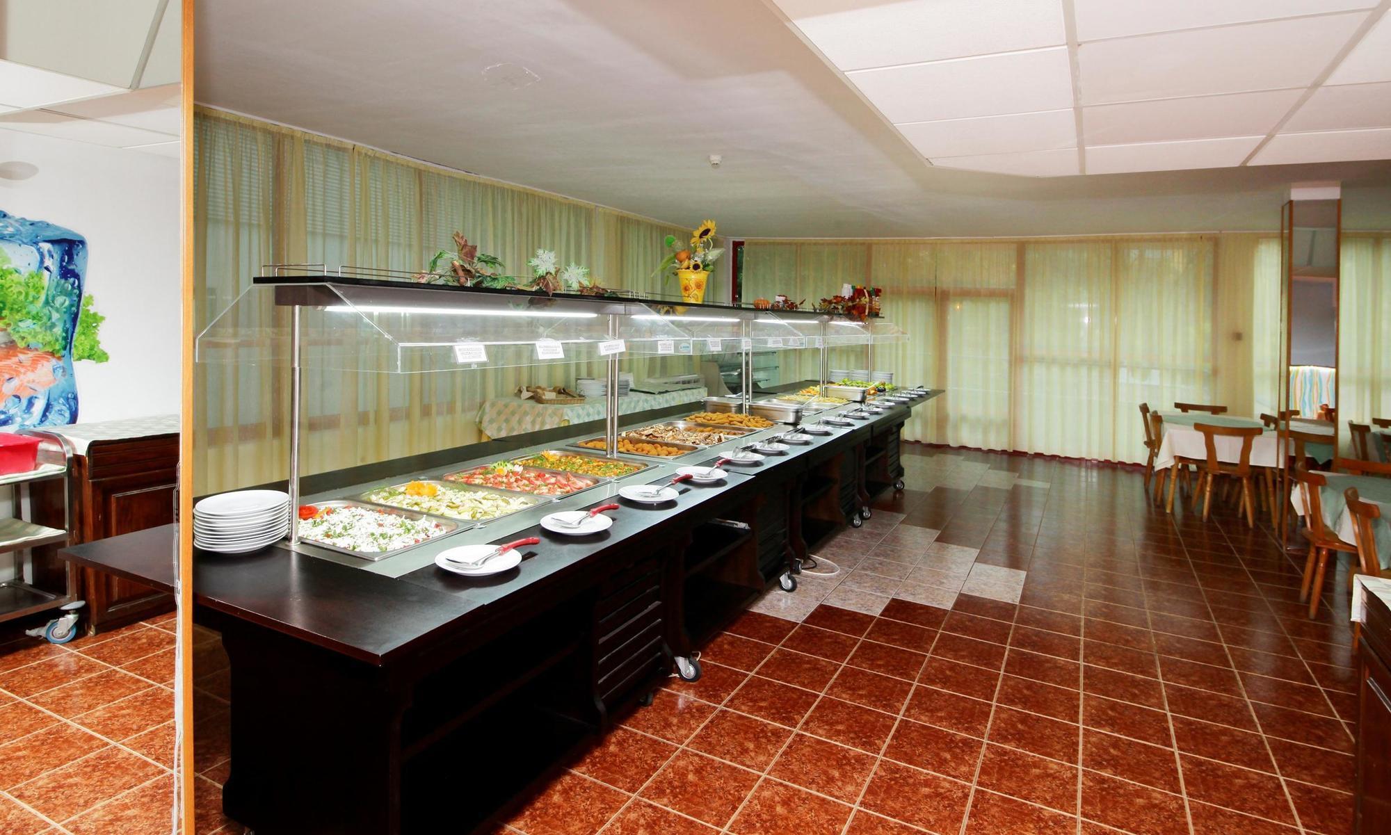 Party Golden Sands Hotel Varna Exterior foto